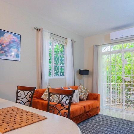 Musgrave Annex- Comfy 1 Bedroom Apartment On The Ground Floor Кингстон Экстерьер фото